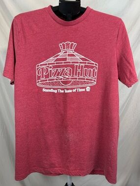 Pizza Hut Vintage-Style Logo T-Shirt 🍕